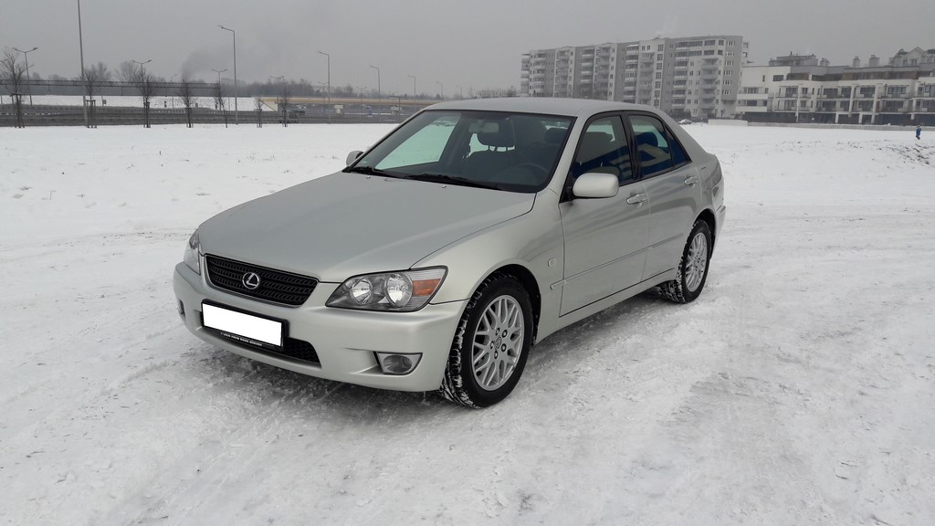 lexus is200 limited
