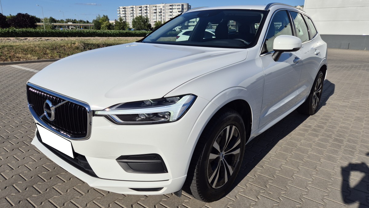 volvo xc60 t4 momentum pro
