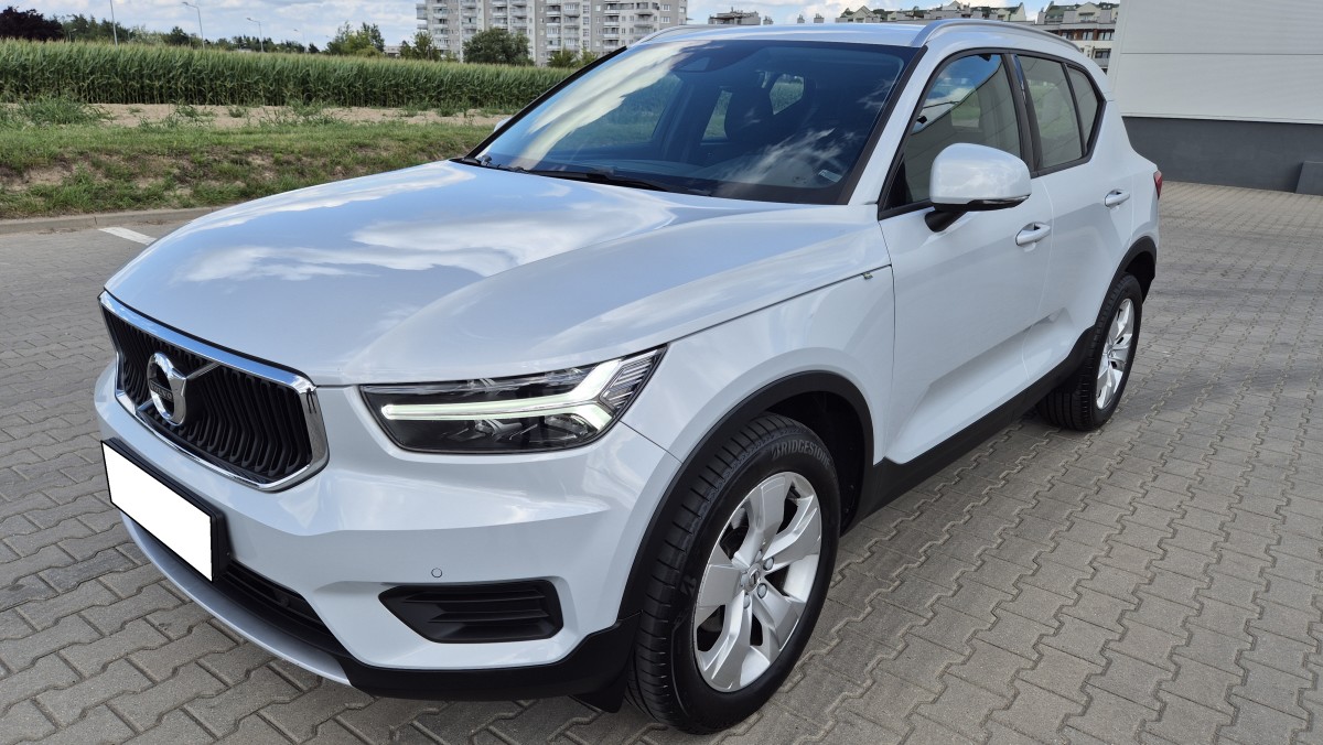 volvo xc40 d3 momentum